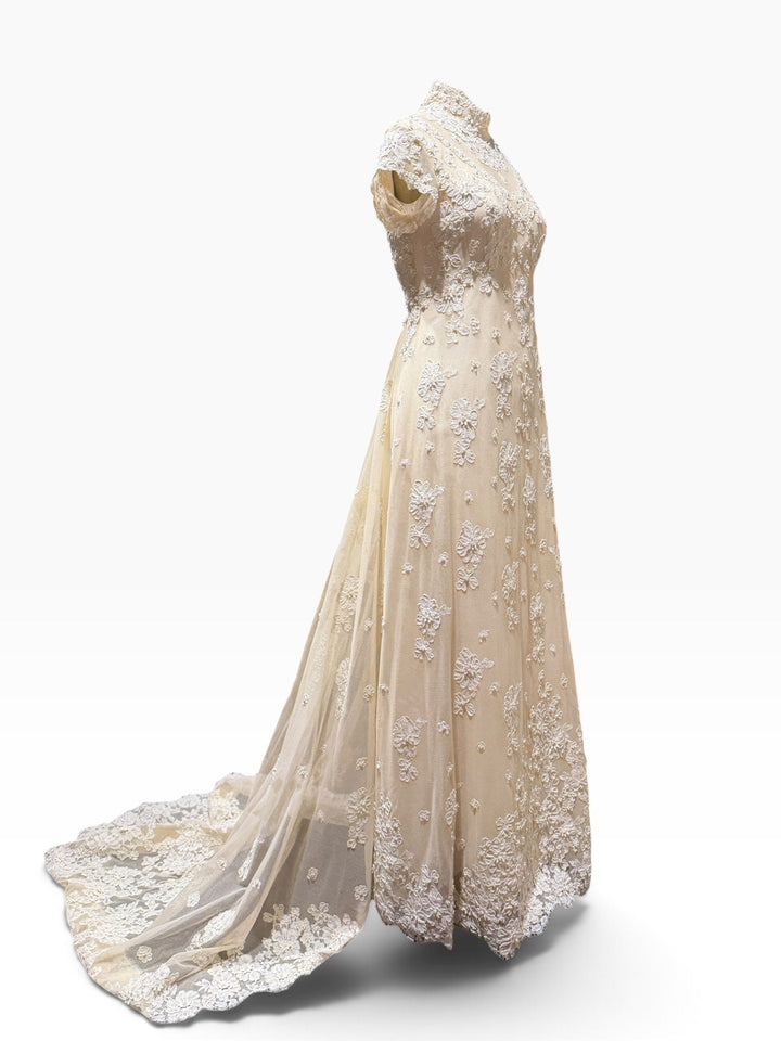 1976 Bergdorf Goodman Lace Wedding Gown & Juliet Cap Veil