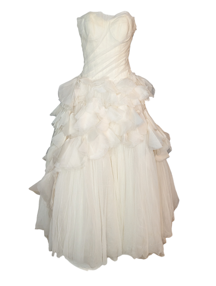 Vera Wang Silk Organza Strapless Ruffled Wedding Gown