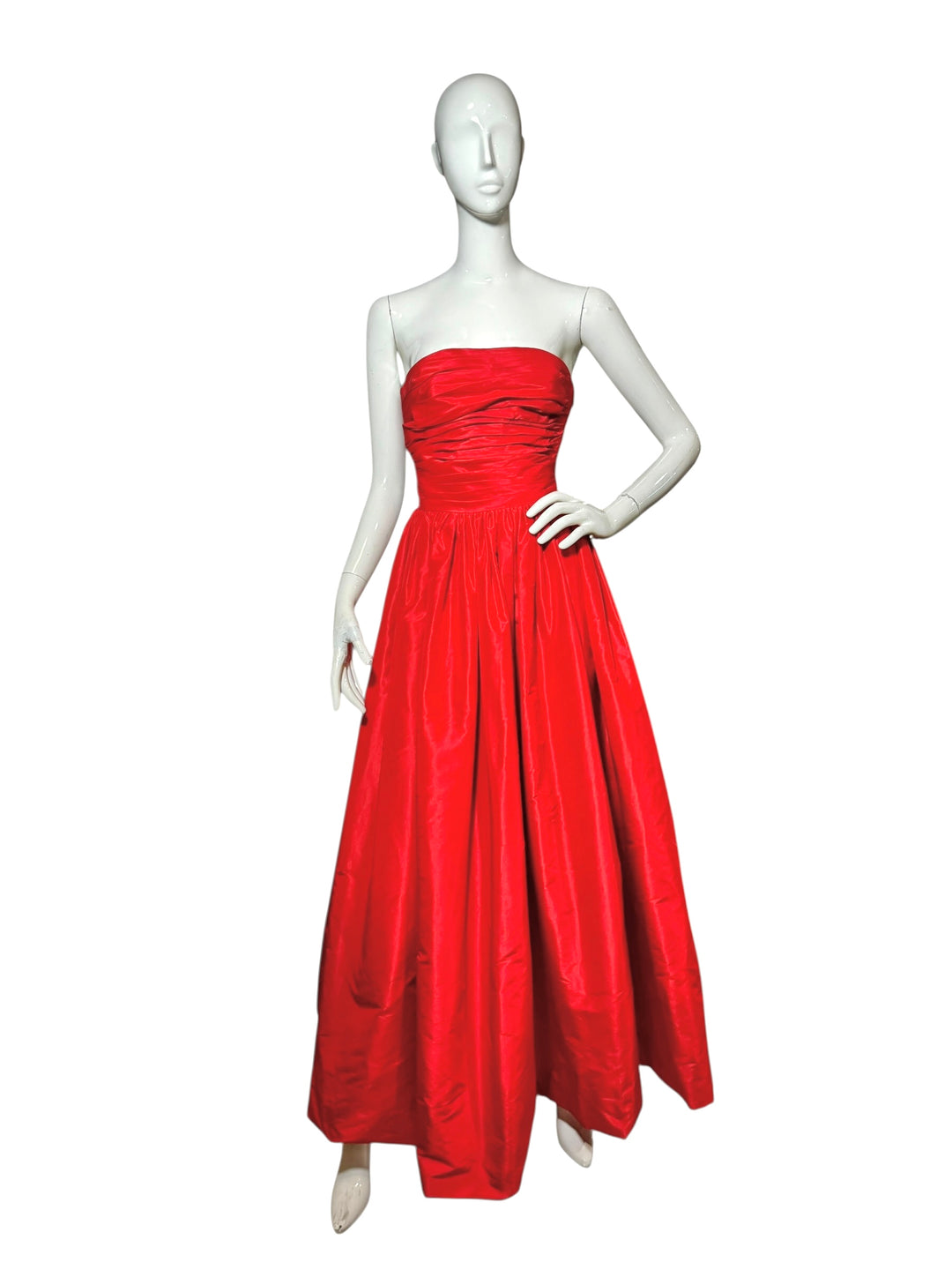 Oscar de la Renta 2011 Couture Red Strapless Silk Taffeta Ball Gown, , Oscar de la Renta, RERACKED