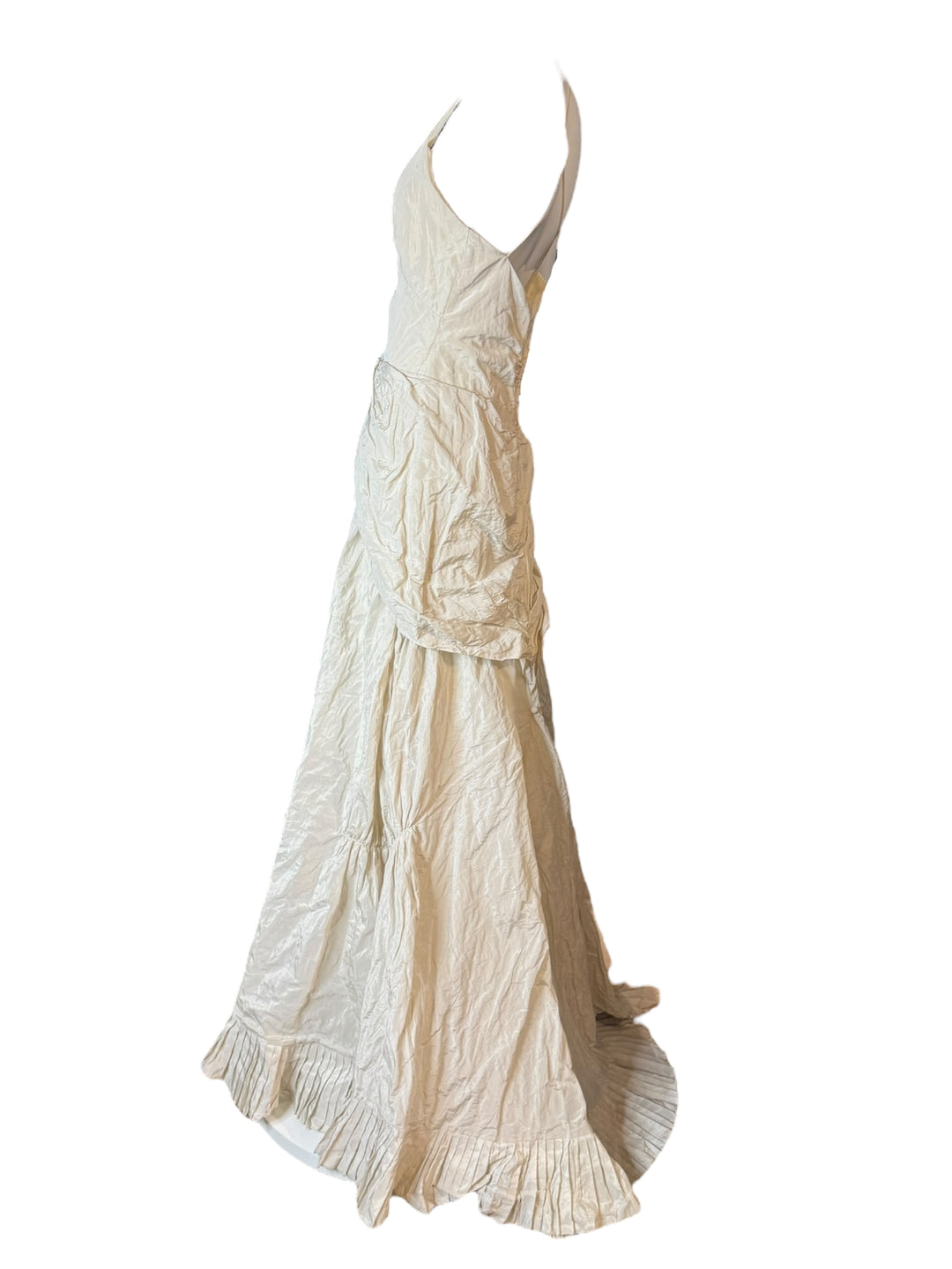 Nicole Miller 1990s Metallic Ivory Wedding Gown – Size 6
