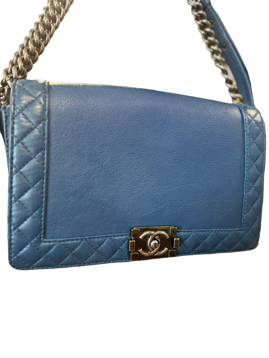 Chanel Boy Medium Shoulder Bag - Blue Calfskin