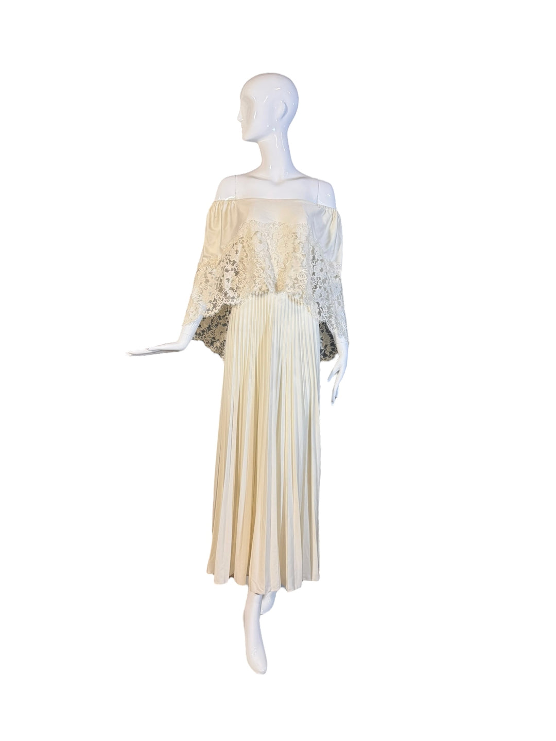 1970’s Unnamed Vintage Boho Wedding off-the-shoulder Bridal Gown, , RERACKED Vintage, RERACKED