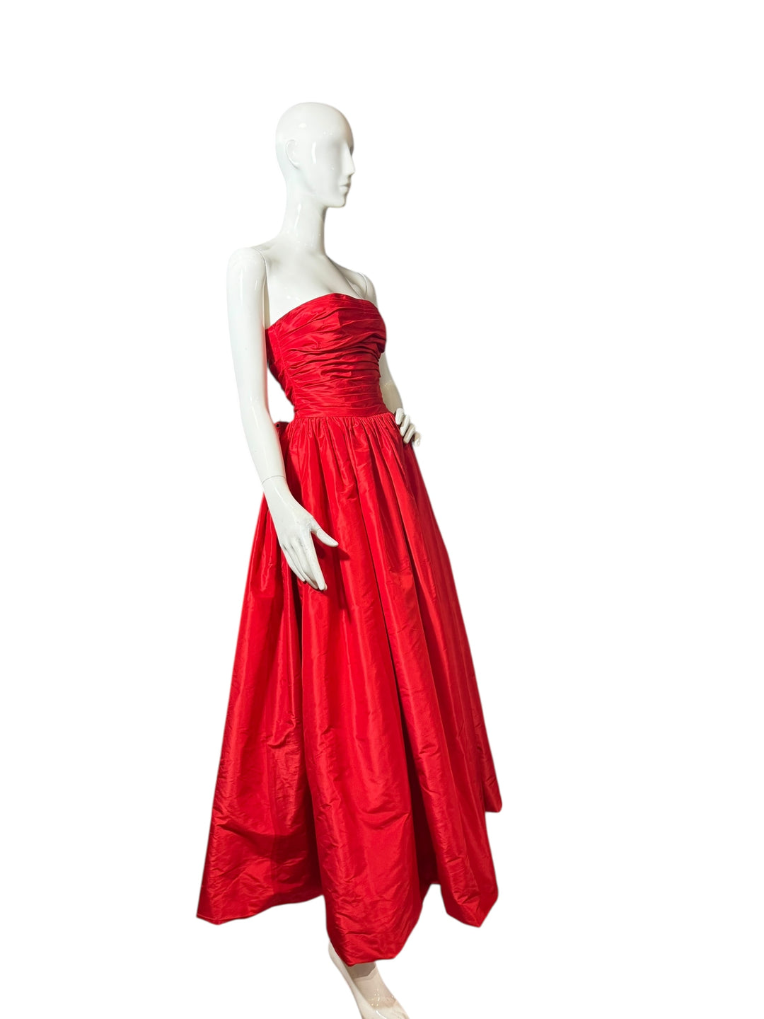 Oscar de la Renta 2011 Couture Red Strapless Silk Taffeta Ball Gown, , Oscar de la Renta, RERACKED