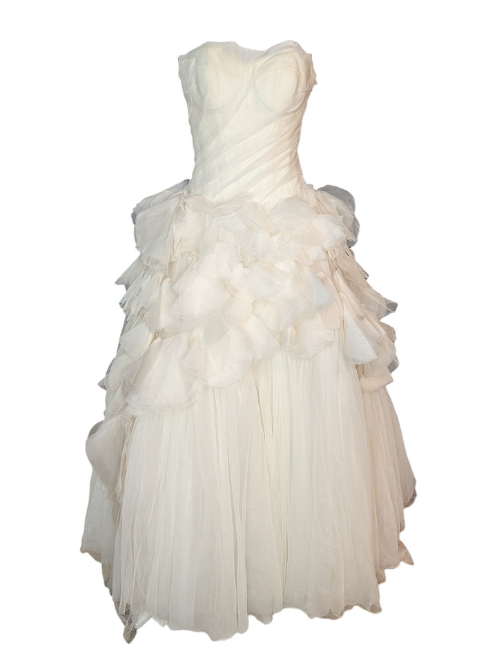 Vera Wang Silk Organza Strapless Ruffled Wedding Gown