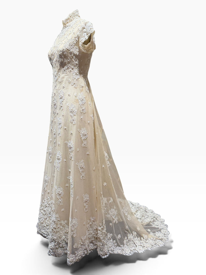 1976 Bergdorf Goodman Lace Wedding Gown & Juliet Cap Veil
