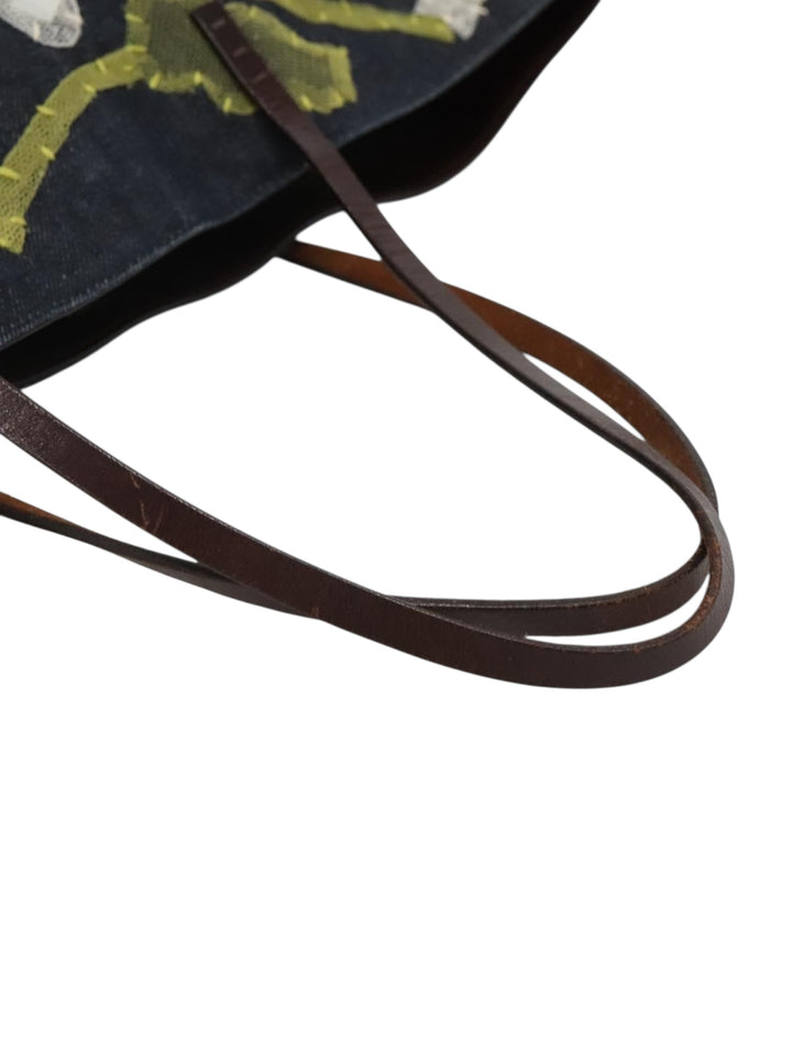 1990s Fendi Daisy Appliqué Denim Tote with Leather Handles - Back view showcasing the stunning craftsmanship and simple design.