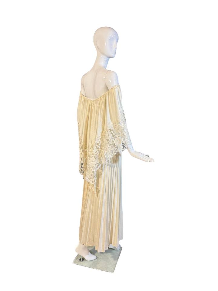 1970’s Unnamed Vintage Boho Wedding off-the-shoulder Bridal Gown, , RERACKED Vintage, RERACKED