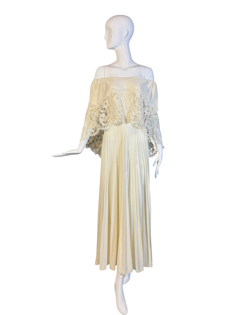 1970’s Unnamed Vintage Boho Wedding off-the-shoulder Bridal Gown, , RERACKED Vintage, RERACKED