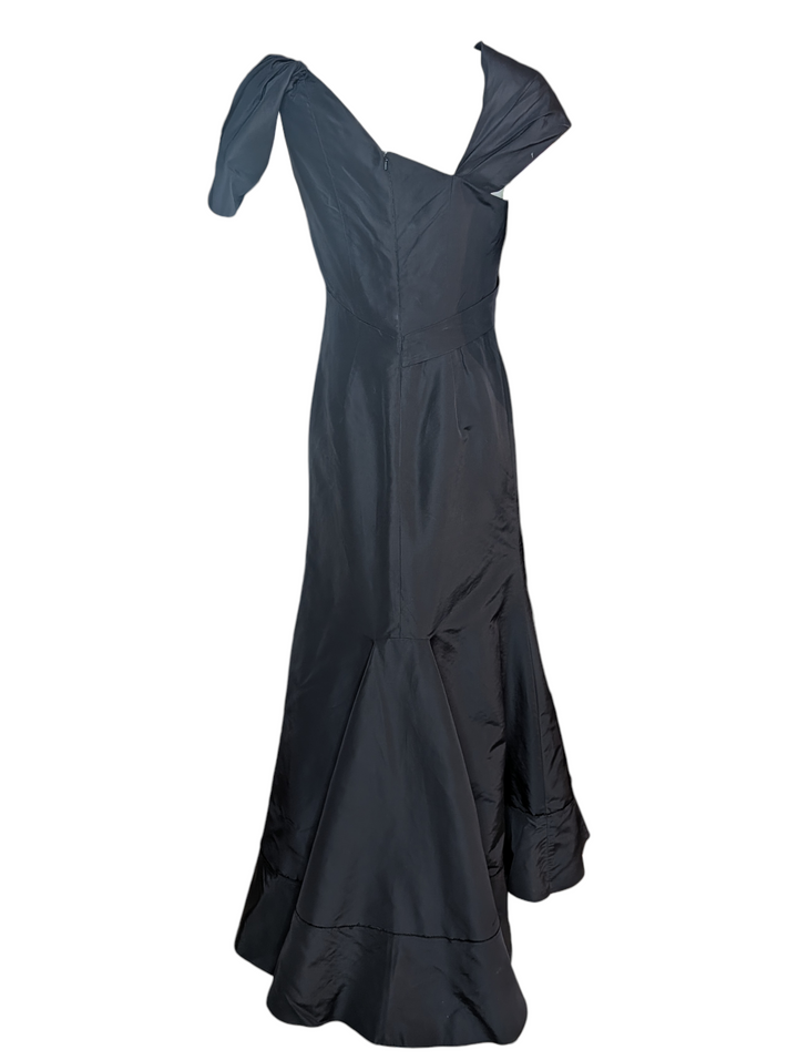 Oscar De La Renta Black Sculptural Evening Gown