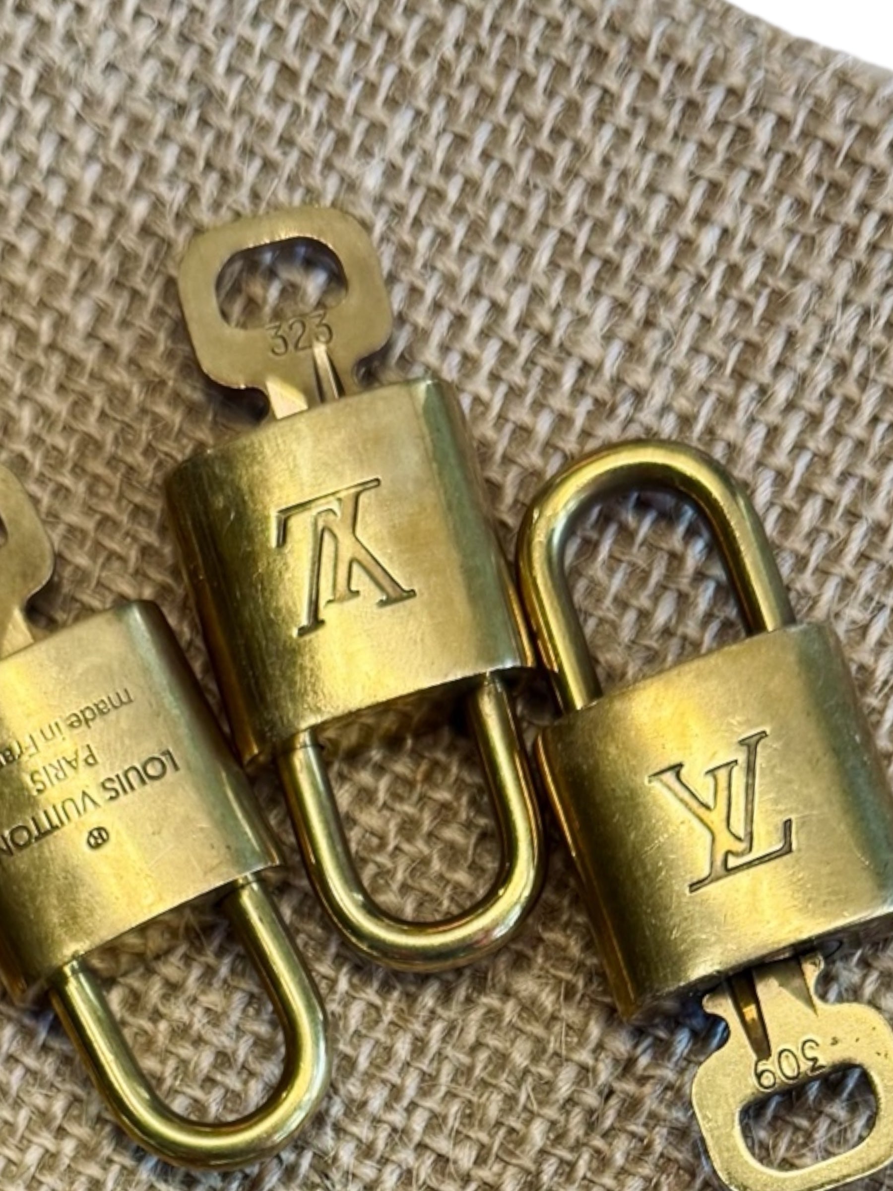 Louis Vuitton Vintage Lock and Numbered Key – RERACKED