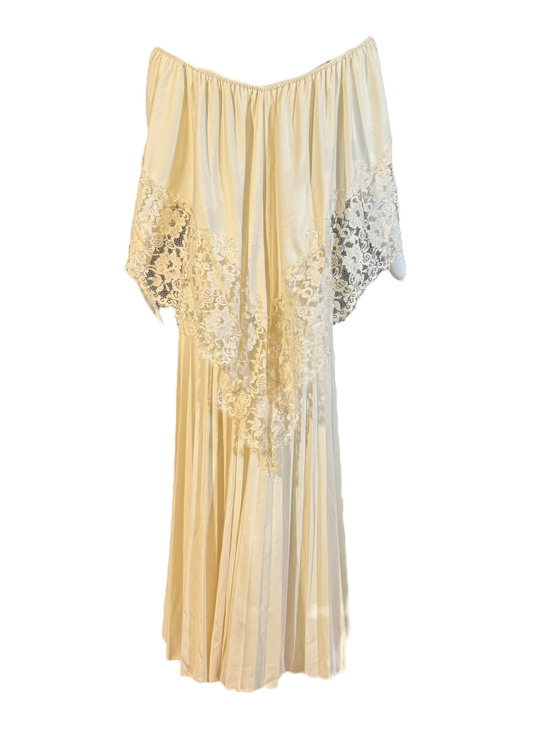 1970’s Unnamed Vintage Boho Wedding off-the-shoulder Bridal Gown, , RERACKED Vintage, RERACKED