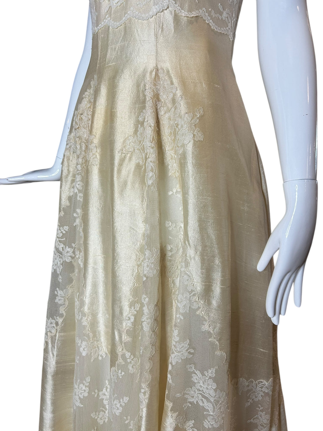 Vintage 1960s Silk Dupioni and Lace Wedding Gown