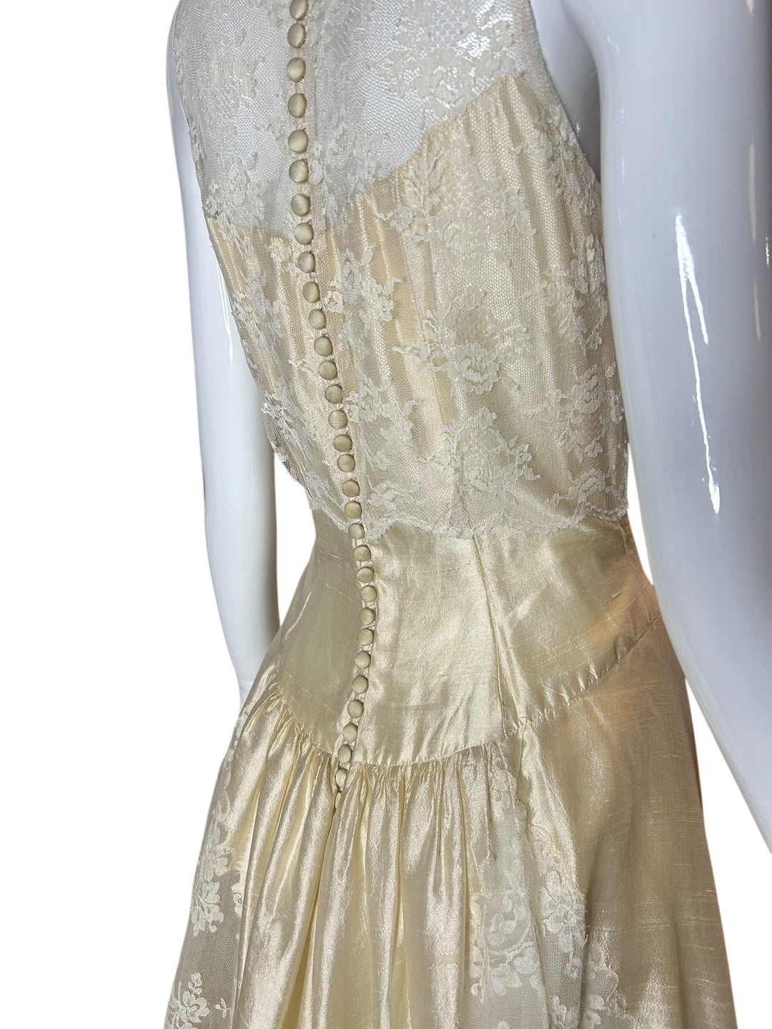 Vintage 1960s Silk Dupioni and Lace Wedding Gown