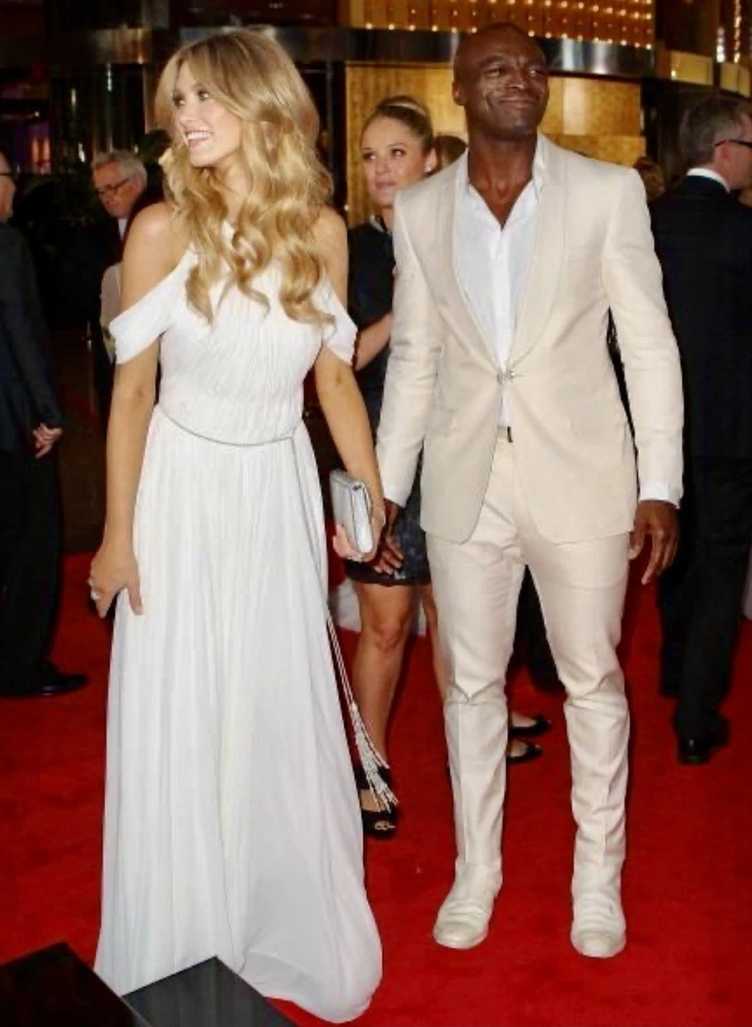 Racked Rulf Ralph Lauren SS 2012 Iconic Collection Runway Wedding Gown – RERACKED