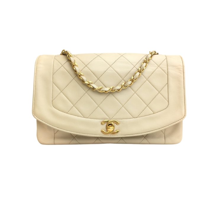 Chanel Vintage Medium Lambskin Diana Flap Bag