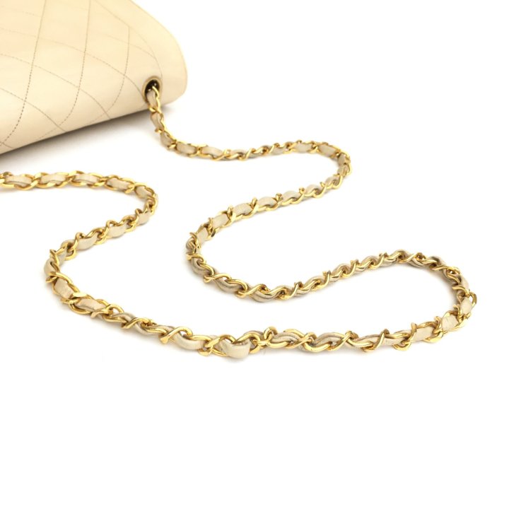 Chanel Vintage Medium Lambskin Diana Flap Bag